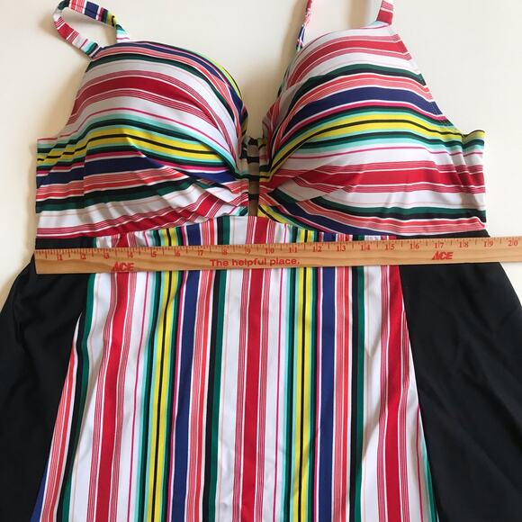 Lane Bryant Cacique Swim Tankini Top 46DD Full Bra EUC Stripe Beach Underwire - Picture 10 of 11